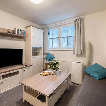 Апартаменты 1 *